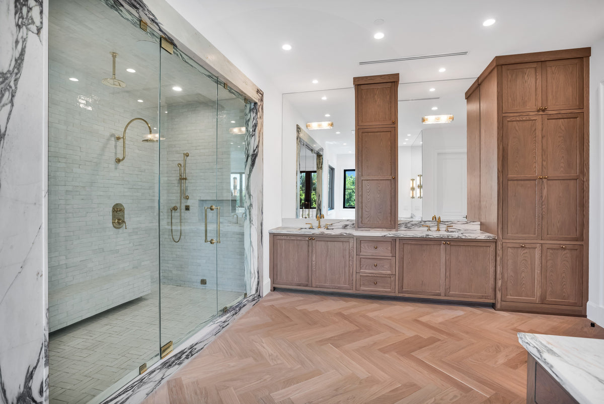 Luxury Bathroom Upgrades: The Modern Medicine Cabinet