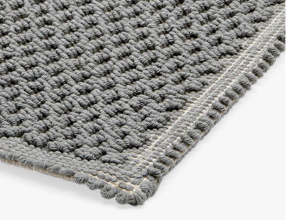 Waterworks Grano Sculpted Rug 27 1/2" x 55" in Gray